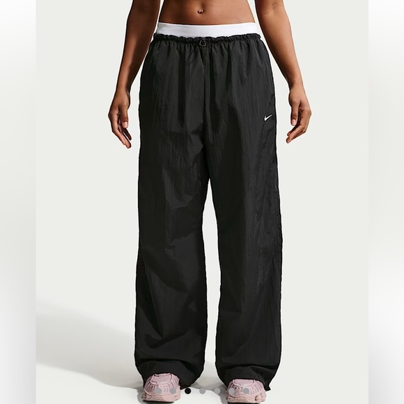 Nike pants - Picture 3 of 3